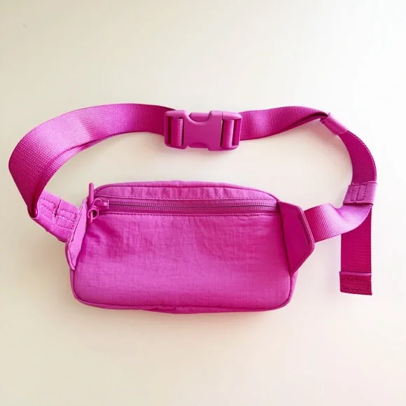 lululemon Everywhere Belt Bag Mini Ripstop Mauve/ Sakura pink - Picture 3 of 4